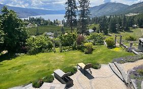 Lakeview gardens B&B